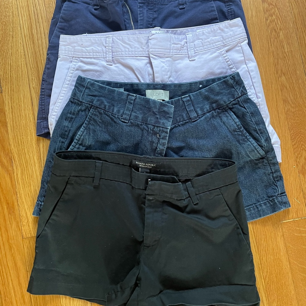 4 pairs Gap, Banana Republic shorts Size 2